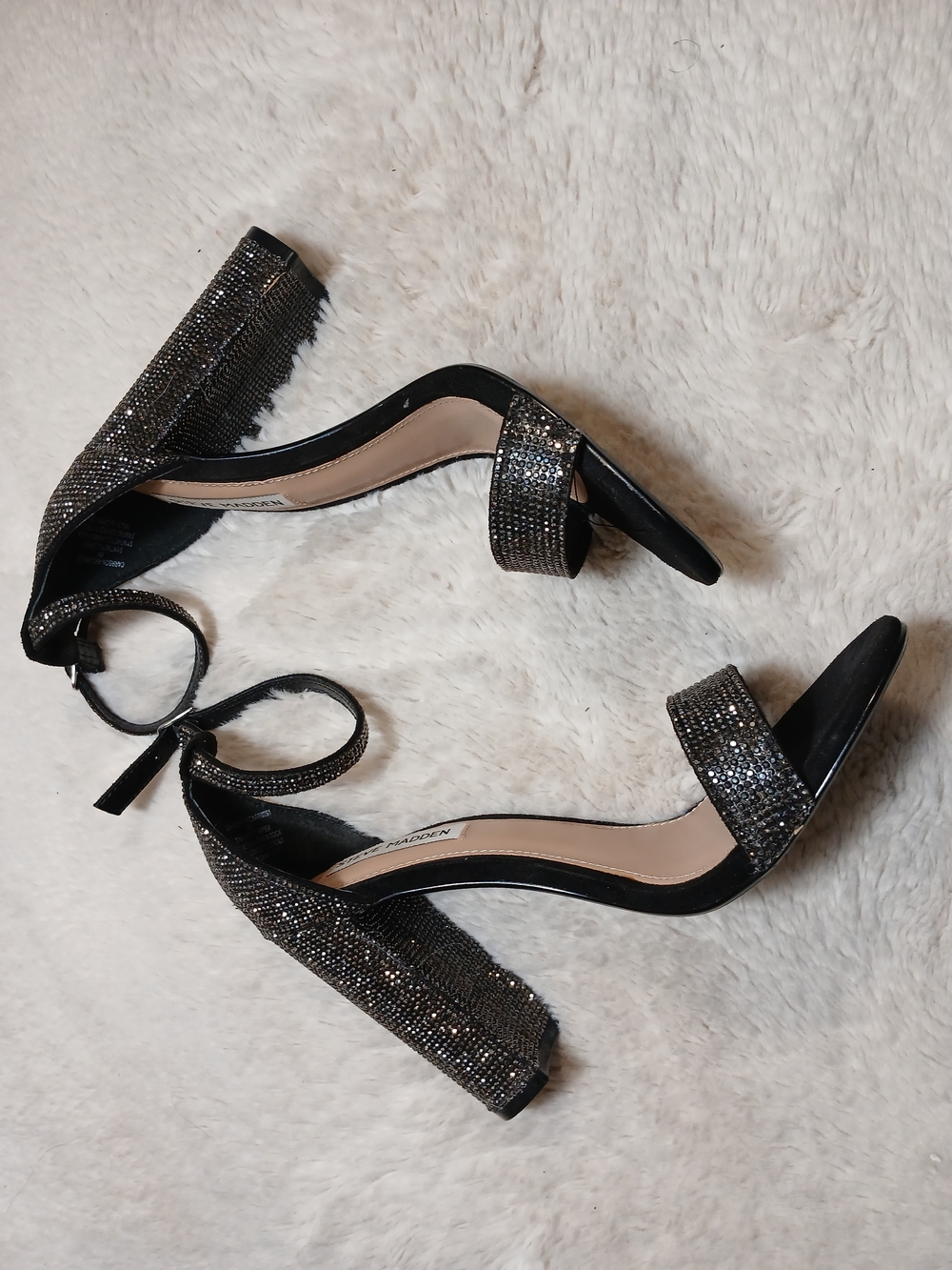 🩷Bundle🩷Steve Madden Black Rhinestone Ankle Strap heels +Black Clutch - Picture 14 of 16